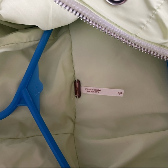 Free People Puffer Small - Picture 3 of 5